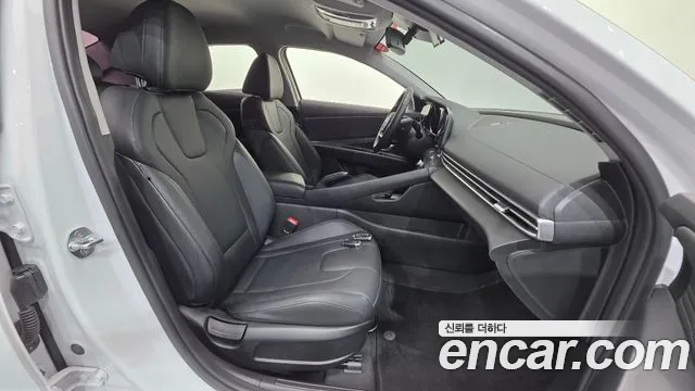 Hyundai Avante 2020 thumb 10
