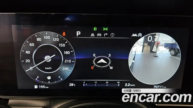 Kia Carnival 2023 thumb 8