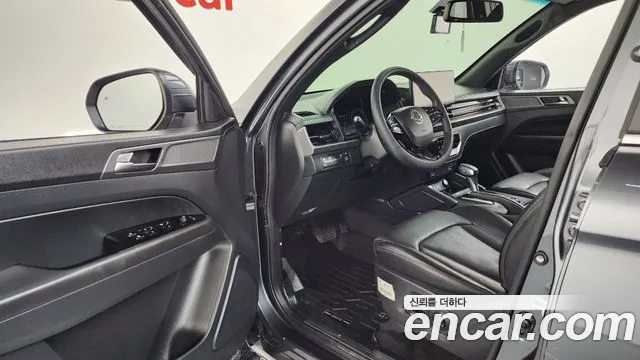 KG_Mobility_Ssangyong Rexton 2024 thumb 10
