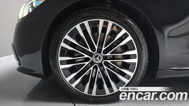 Mercedes-Benz S-Класс 2023 thumb 5