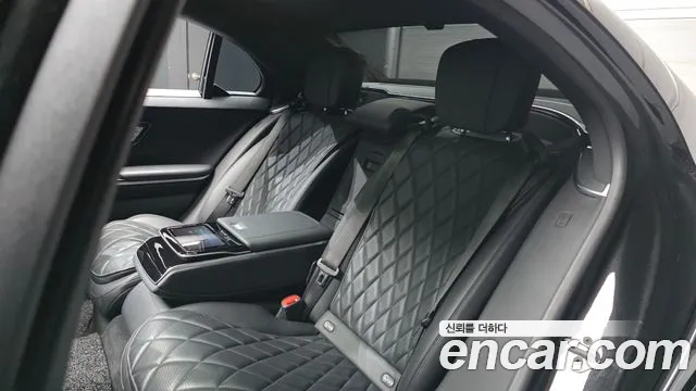 Mercedes-Benz S-Класс 2023 thumb 12
