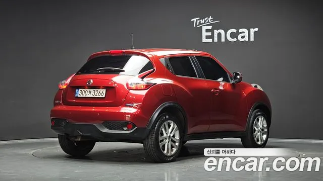 Nissan Juke 2015 thumb 2