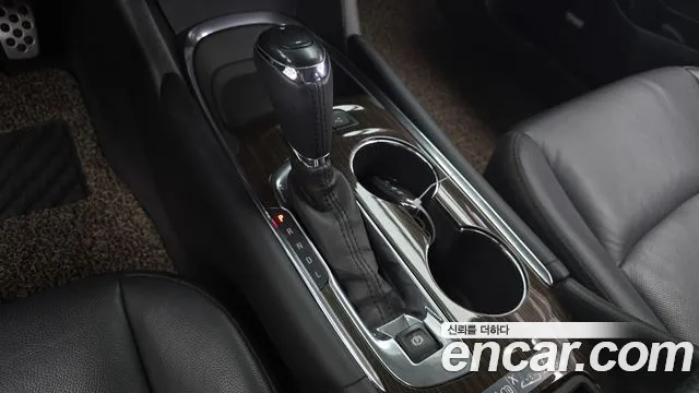 ChevroletGMDaewoo Malibu 2016 thumb 9