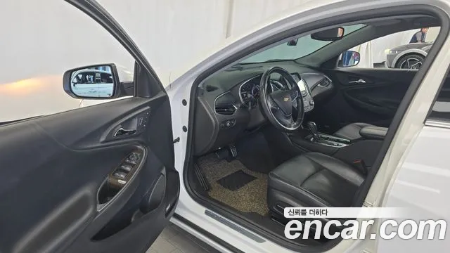 ChevroletGMDaewoo Malibu 2016 thumb 10