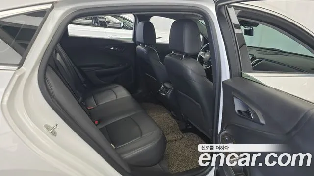 ChevroletGMDaewoo Malibu 2016 thumb 11