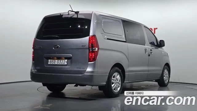 Hyundai Starex 2018 thumb 2