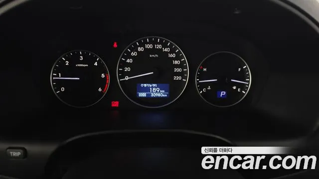 Hyundai Starex 2018 thumb 8