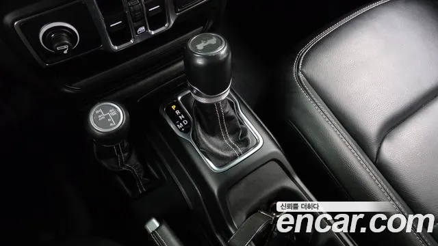 Jeep Wrangler 2020 thumb 9