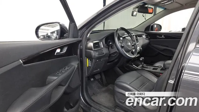 Kia Sorento 2016 thumb 10
