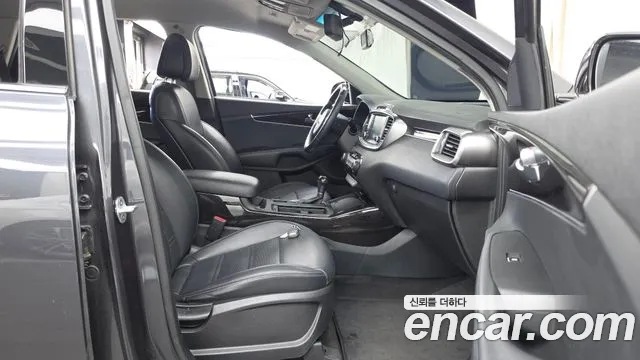 Kia Sorento 2016 thumb 11