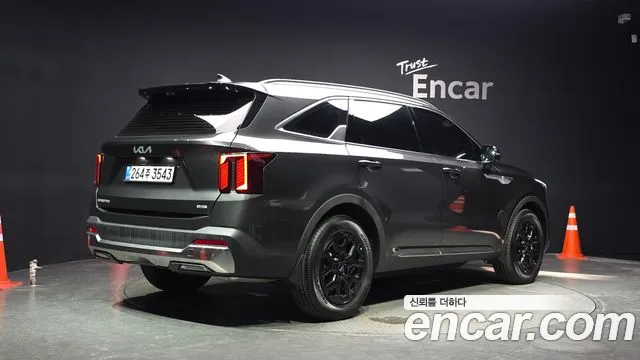 Kia Sorento 2025 thumb 2