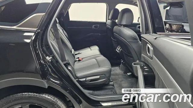Kia Sorento 2023 thumb 11