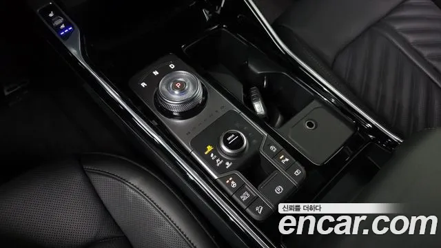 Kia Sorento 2023 thumb 9