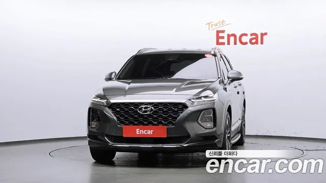 Hyundai Santa Fe 2018 thumb 3