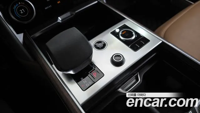 Land Rover Range Rover 2023 thumb 9