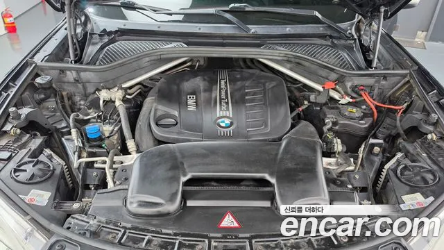 BMW X6 2015 thumb 6