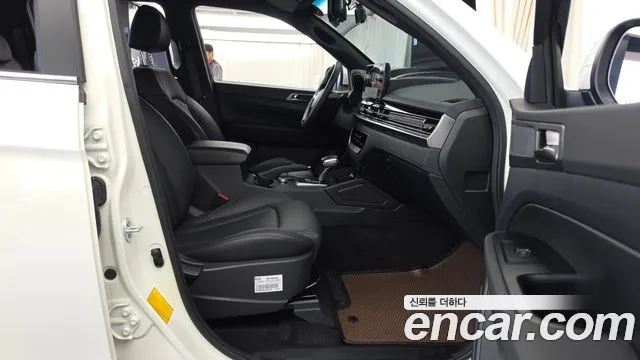 KG_Mobility_Ssangyong Rexton 2023 thumb 11