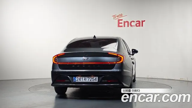 Hyundai Sonata 2022 thumb 3