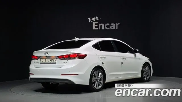 Hyundai Avante 2018 thumb 2