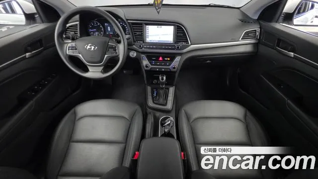 Hyundai Avante 2018 thumb 7