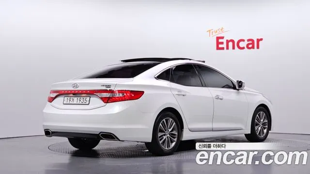 Hyundai Grandeur 2014 thumb 2