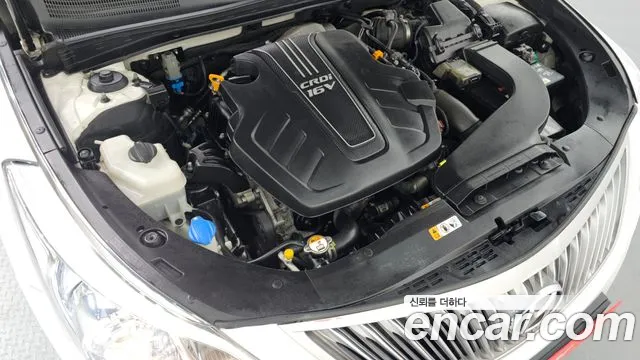 Hyundai Grandeur 2014 thumb 6