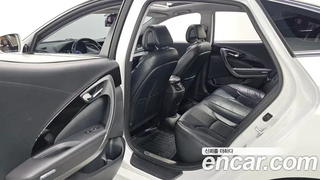 Hyundai Grandeur 2014 thumb 12