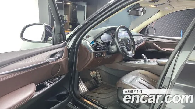 BMW X5 2018 thumb 10