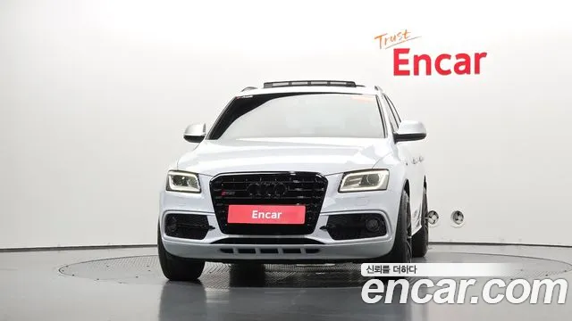 Audi SQ5 2014 thumb 2