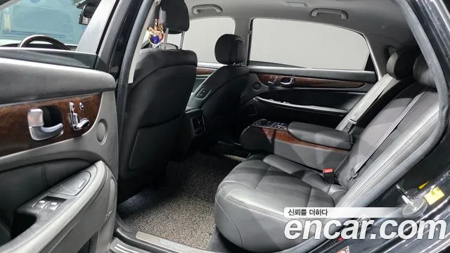 Hyundai Equus 2013 thumb 12