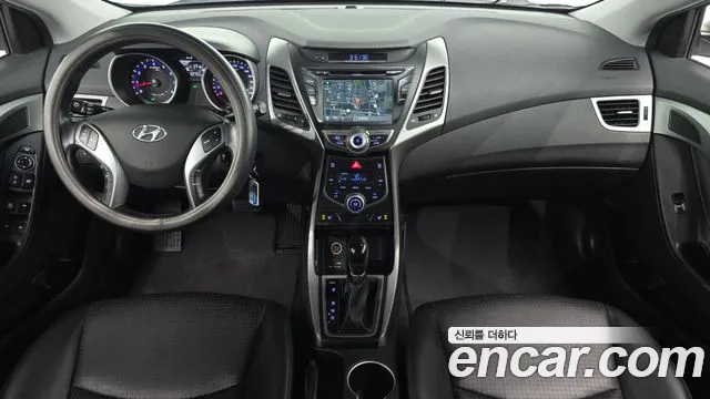 Hyundai Avante 2015 thumb 7