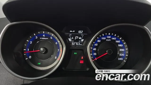 Hyundai Avante 2015 thumb 8
