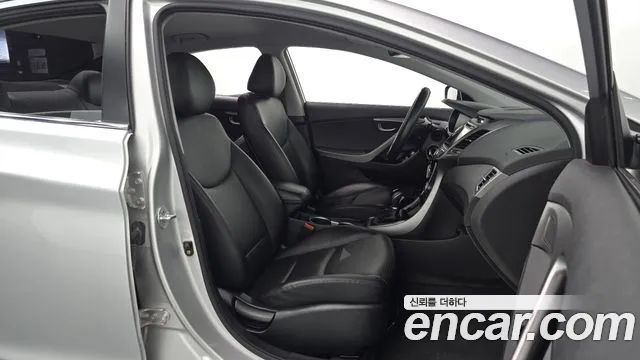 Hyundai Avante 2015 thumb 11