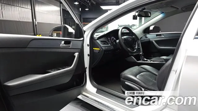 Hyundai Sonata 2015 thumb 9