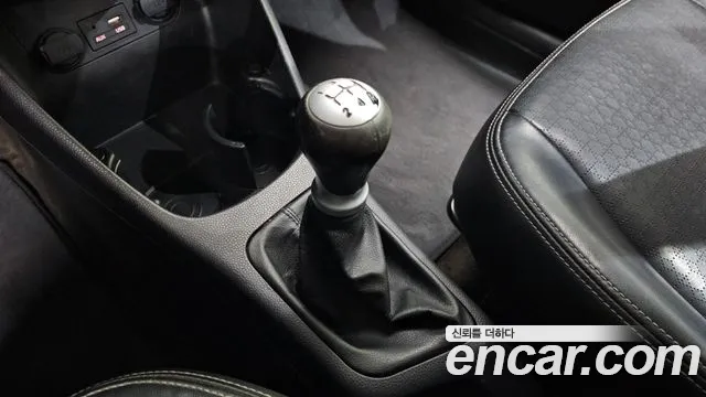 Kia Morning 2015 thumb 9