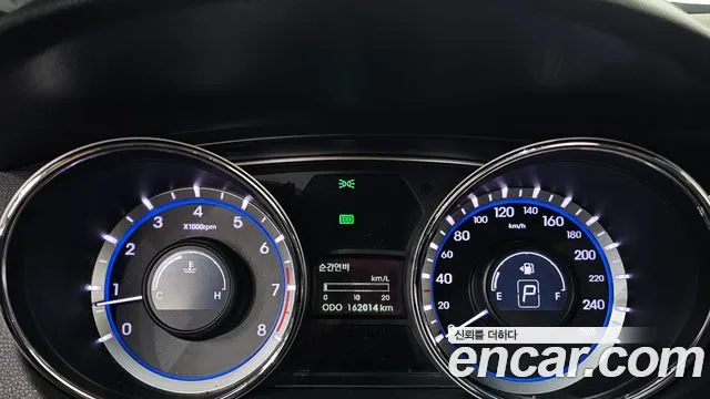 Hyundai Sonata 2010 thumb 8