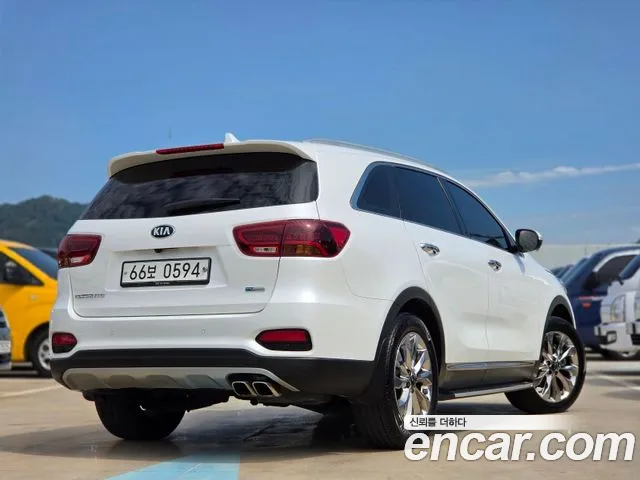Kia Sorento 2017 thumb 2