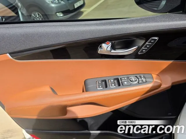 Kia Sorento 2017 thumb 8