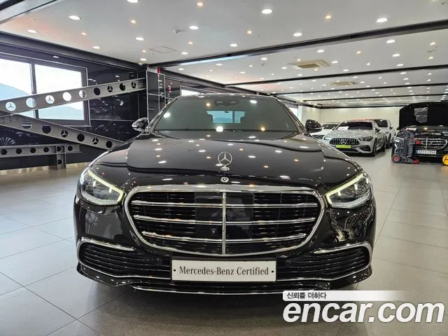 Mercedes-Benz S-Класс 2023 thumb 3