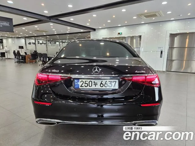 Mercedes-Benz S-Класс 2023 thumb 4
