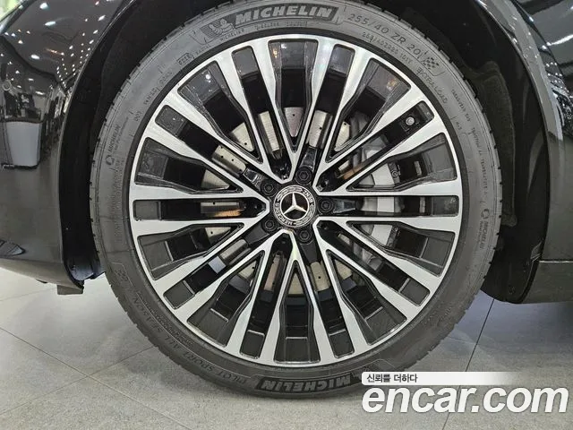 Mercedes-Benz S-Класс 2023 thumb 5