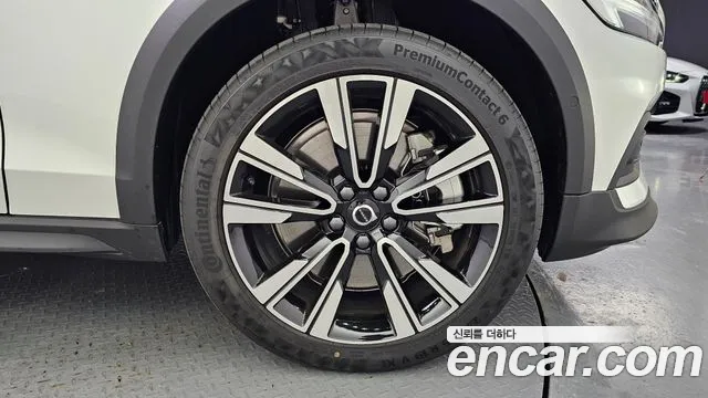 Volvo V60 2026 thumb 4