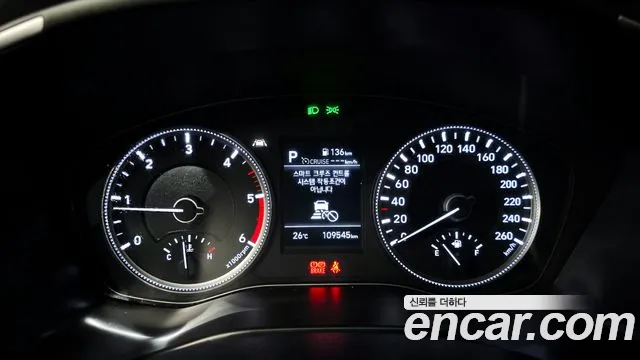 Hyundai Santa Fe 2018 thumb 8