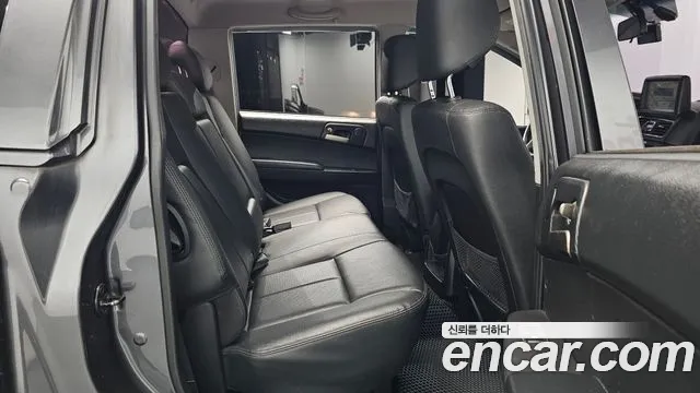 KG_Mobility_Ssangyong KORANDO 2017 thumb 10