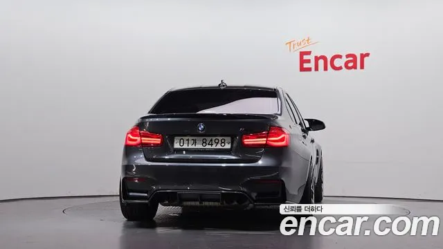 BMW M3 2017 thumb 4