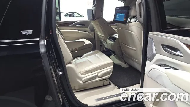 Cadillac Escalade 2022 thumb 12