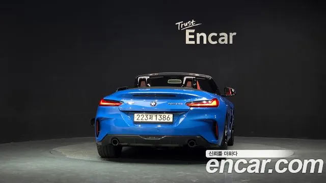 BMW Z4 2019 thumb 3