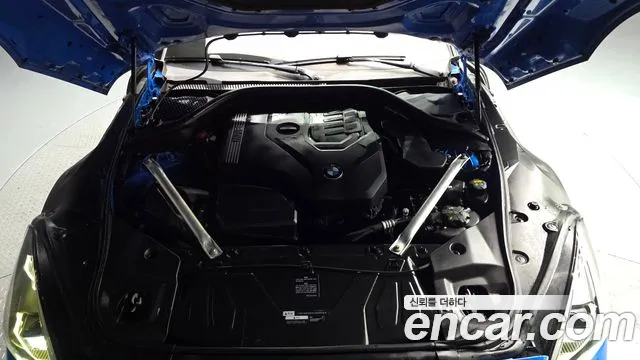 BMW Z4 2019 thumb 5