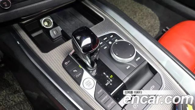 BMW Z4 2019 thumb 8