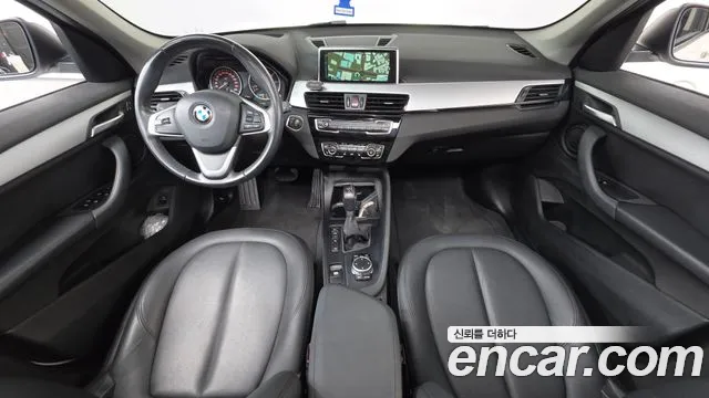 BMW X1 2016 thumb 7